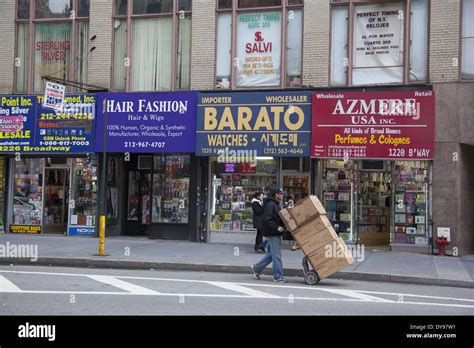 wholesale stores in new york